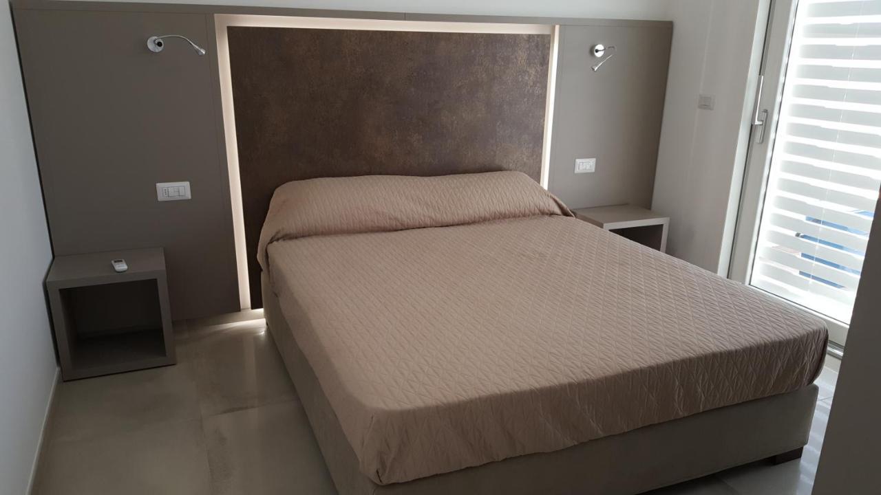 Elite Luxury Residence Torre Suda Kültér fotó